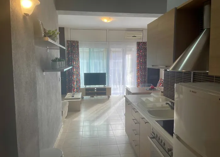 Aristos Hillside Appartement *